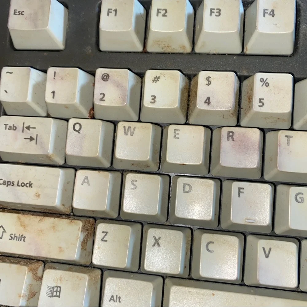 E machine clicky key board